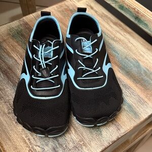 Men's Black and Blue Sneakers